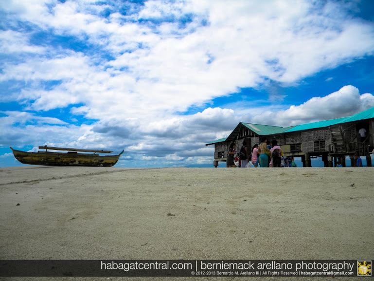 The banca and the stilted house