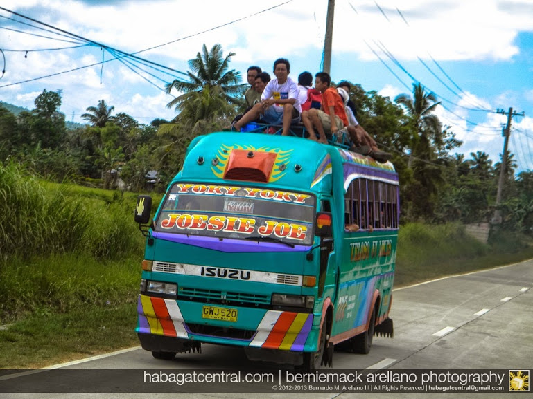 Bus heading to Tubigon