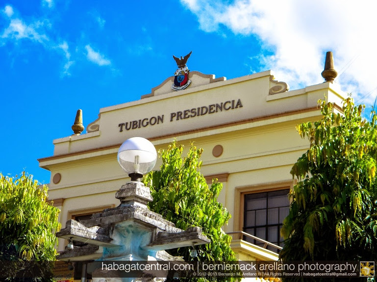 Tubigon Municipal Hall