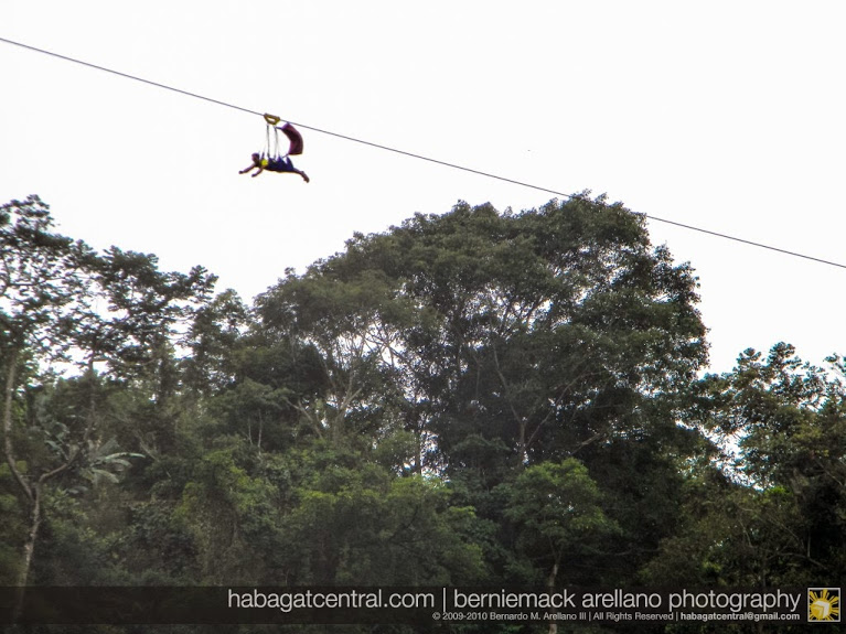 Zooming above more or less 800 feet in the air!