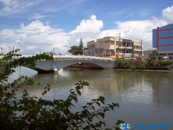 Old Capiz Bridge over Pan-ay River